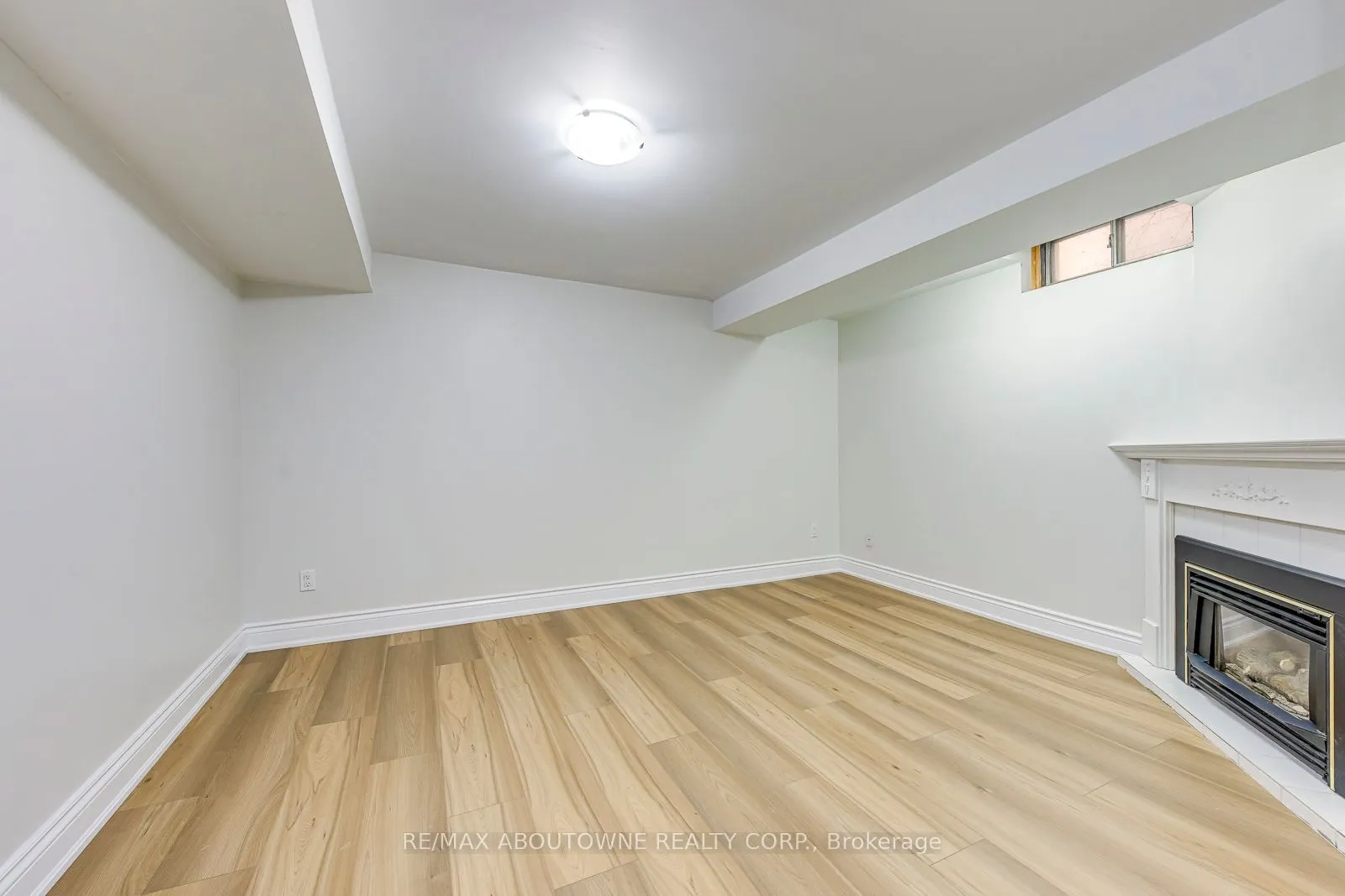 2407 Stefi Trail