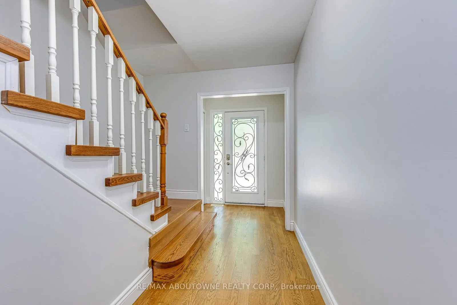 2407 Stefi Trail