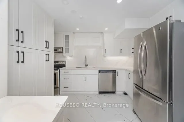 2 Richgrove Drive