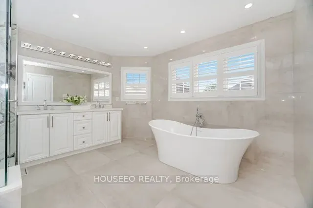 2 Richgrove Drive