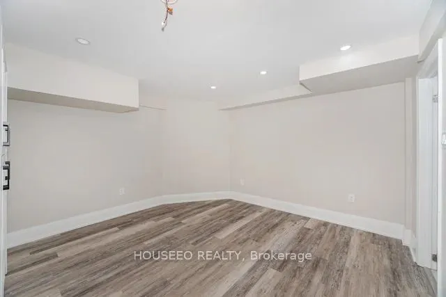 2 Richgrove Drive