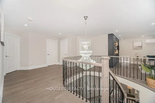 2 Richgrove Drive