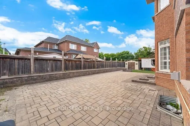 2 Richgrove Drive
