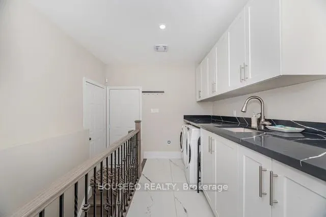 2 Richgrove Drive