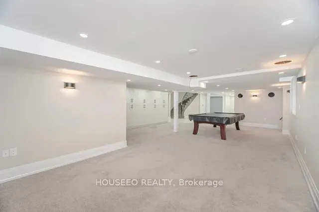 2 Richgrove Drive