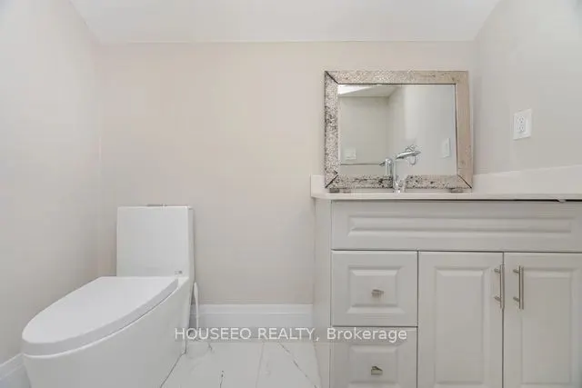 2 Richgrove Drive