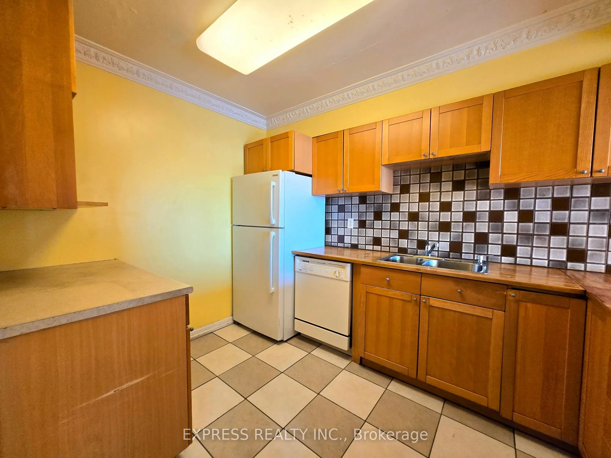 238 Albion Road, #1202
