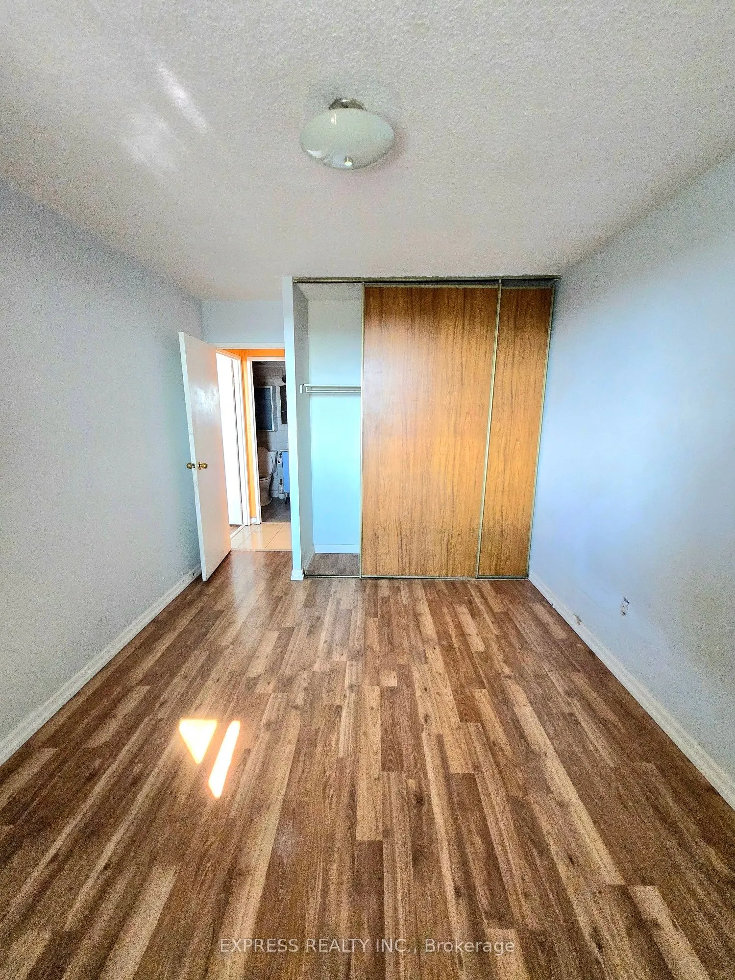 238 Albion Road, #1202