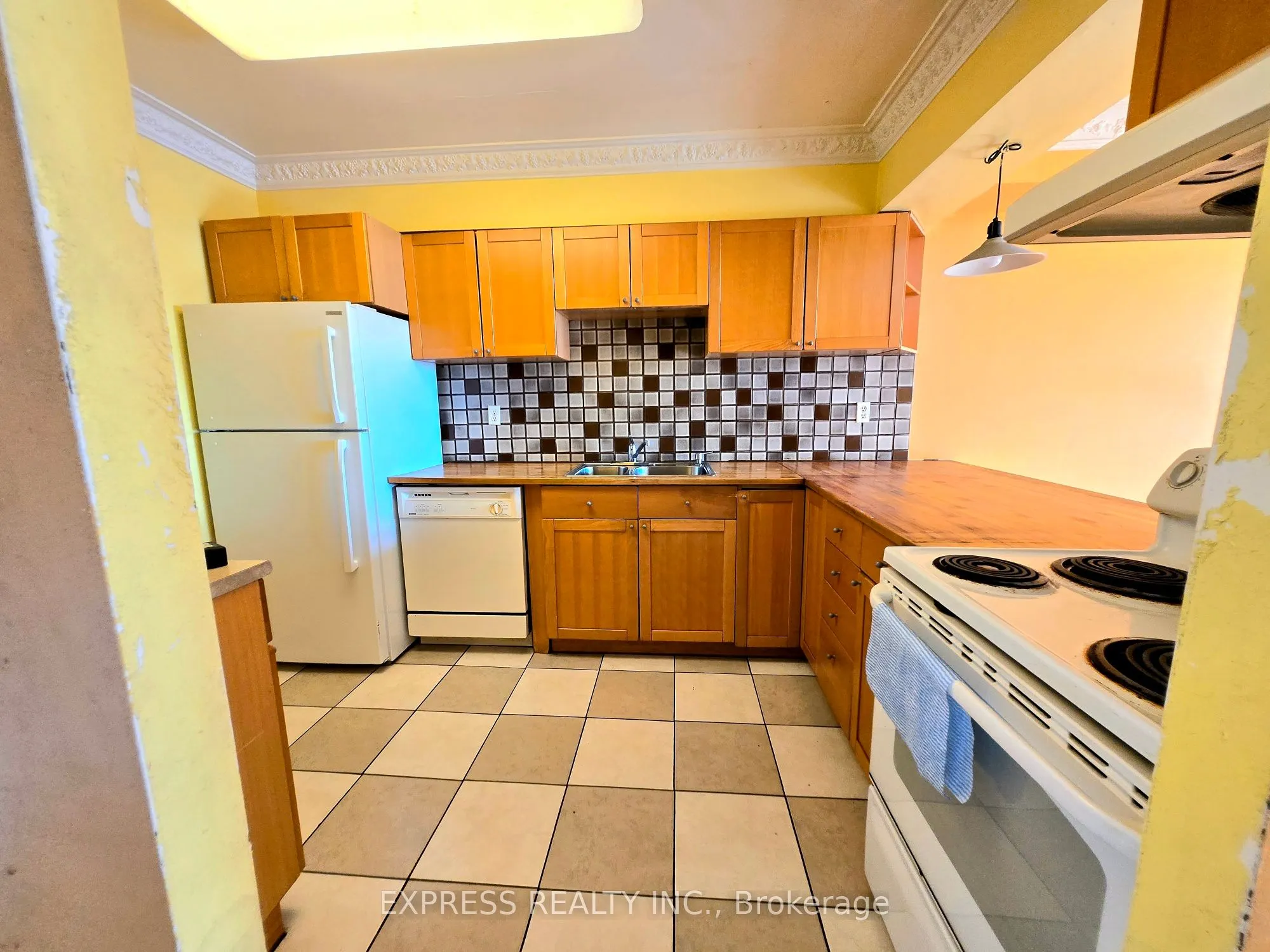 238 Albion Road, #1202