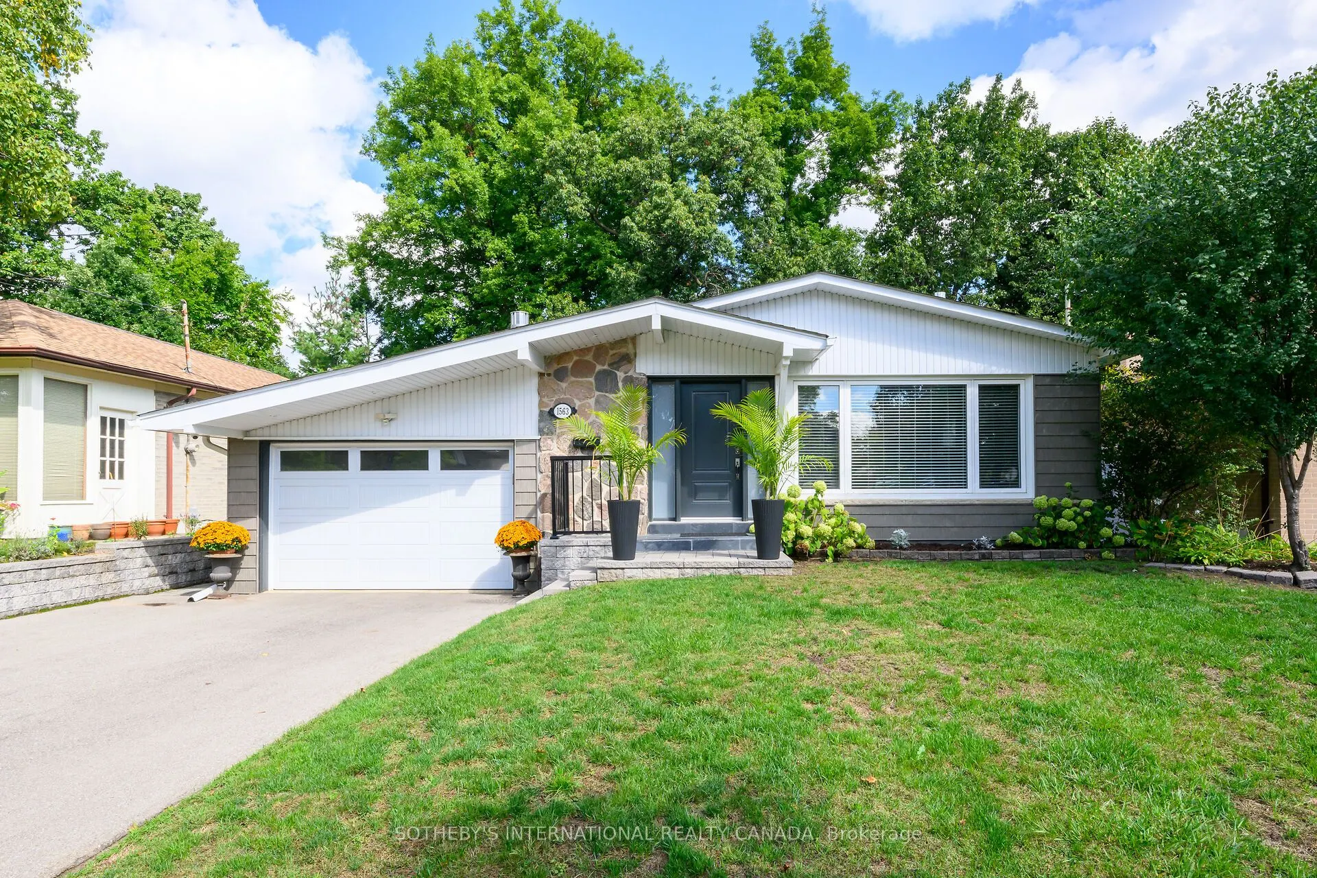 1563 Robillard Road