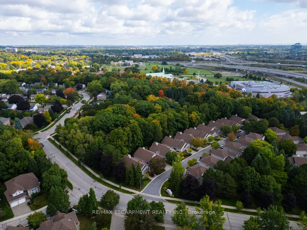 1095 Skyview Drive, #2