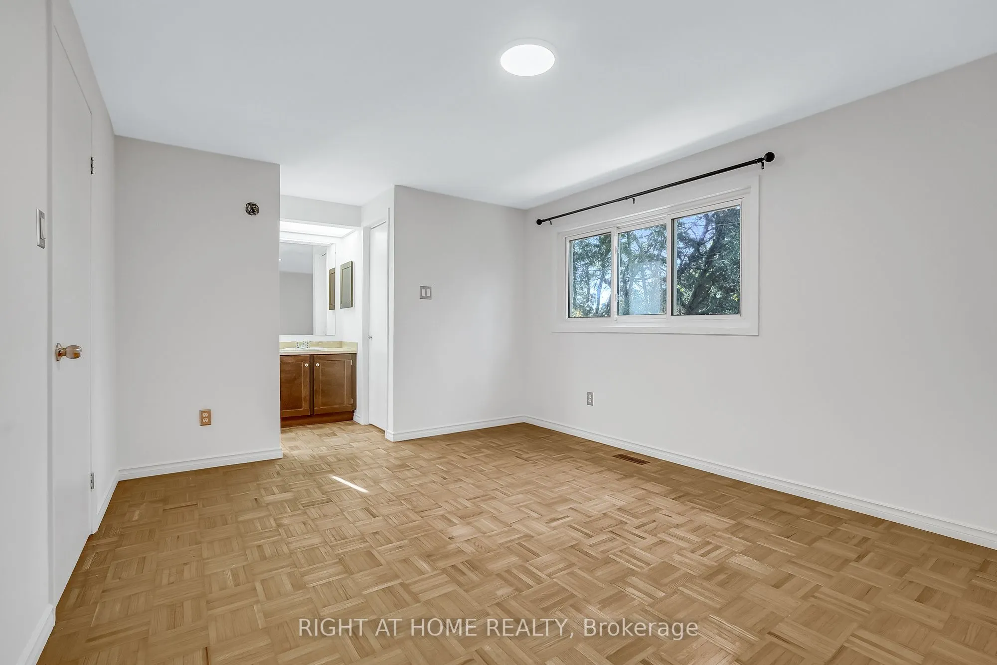 6842 Avila Road