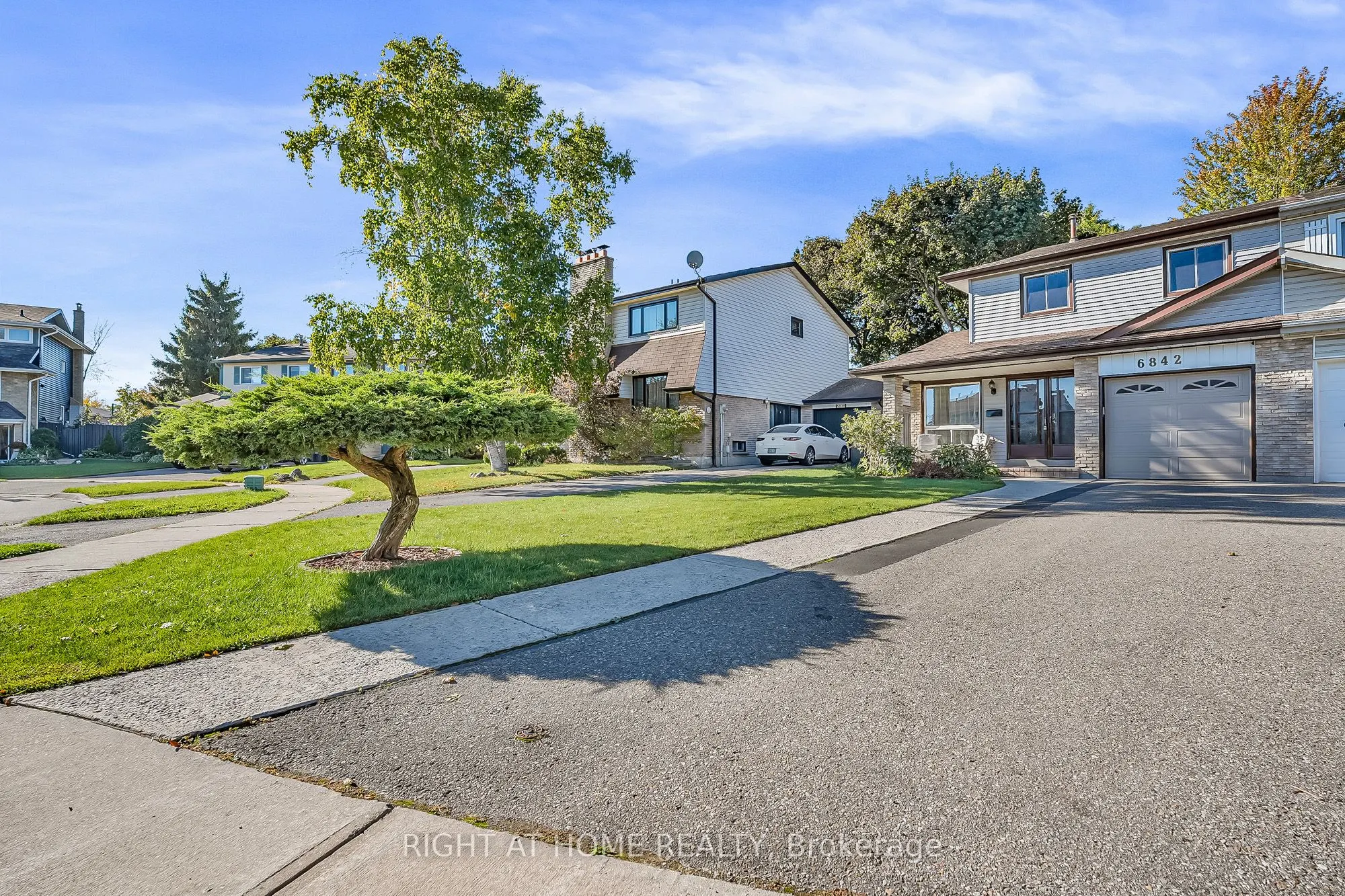 6842 Avila Road