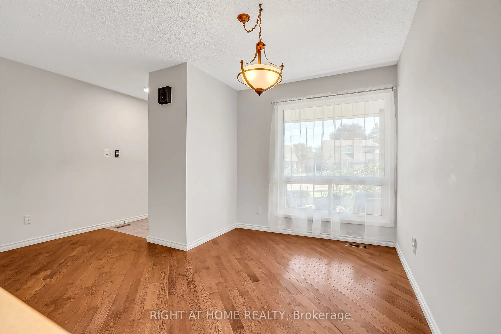 6842 Avila Road