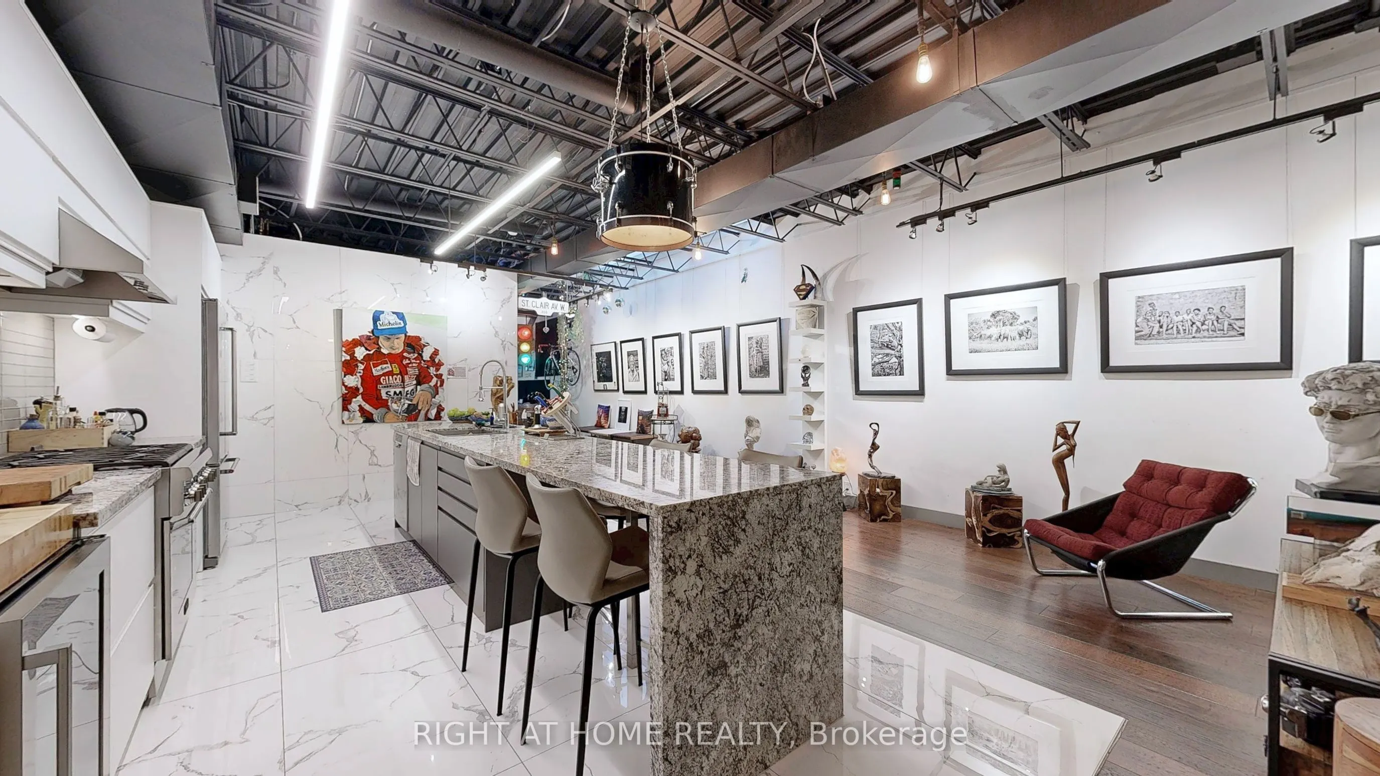 2400 St Clair Avenue W