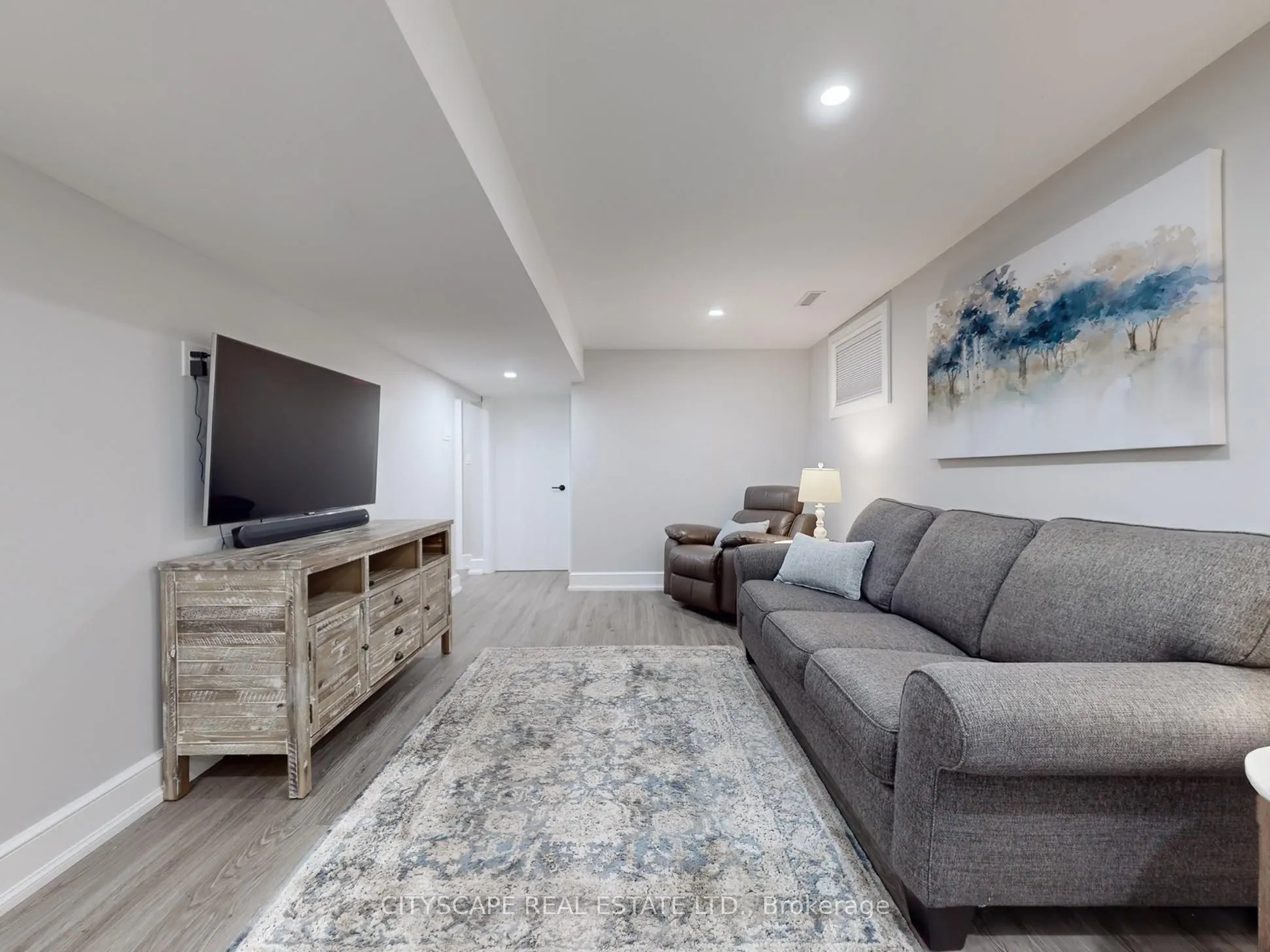 2585 Kenna Court
