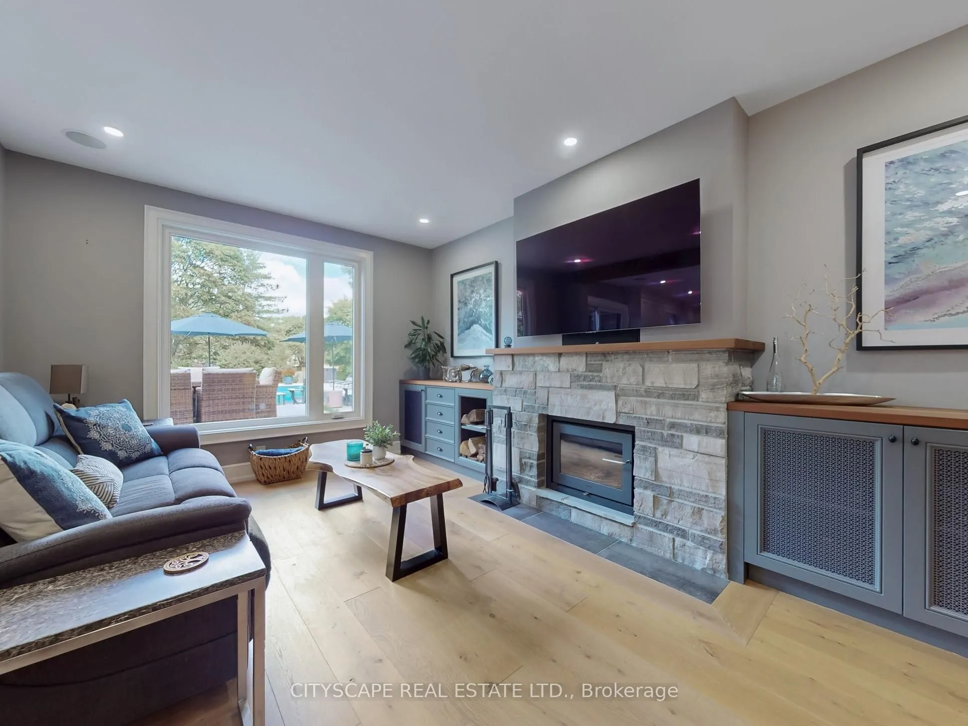2585 Kenna Court