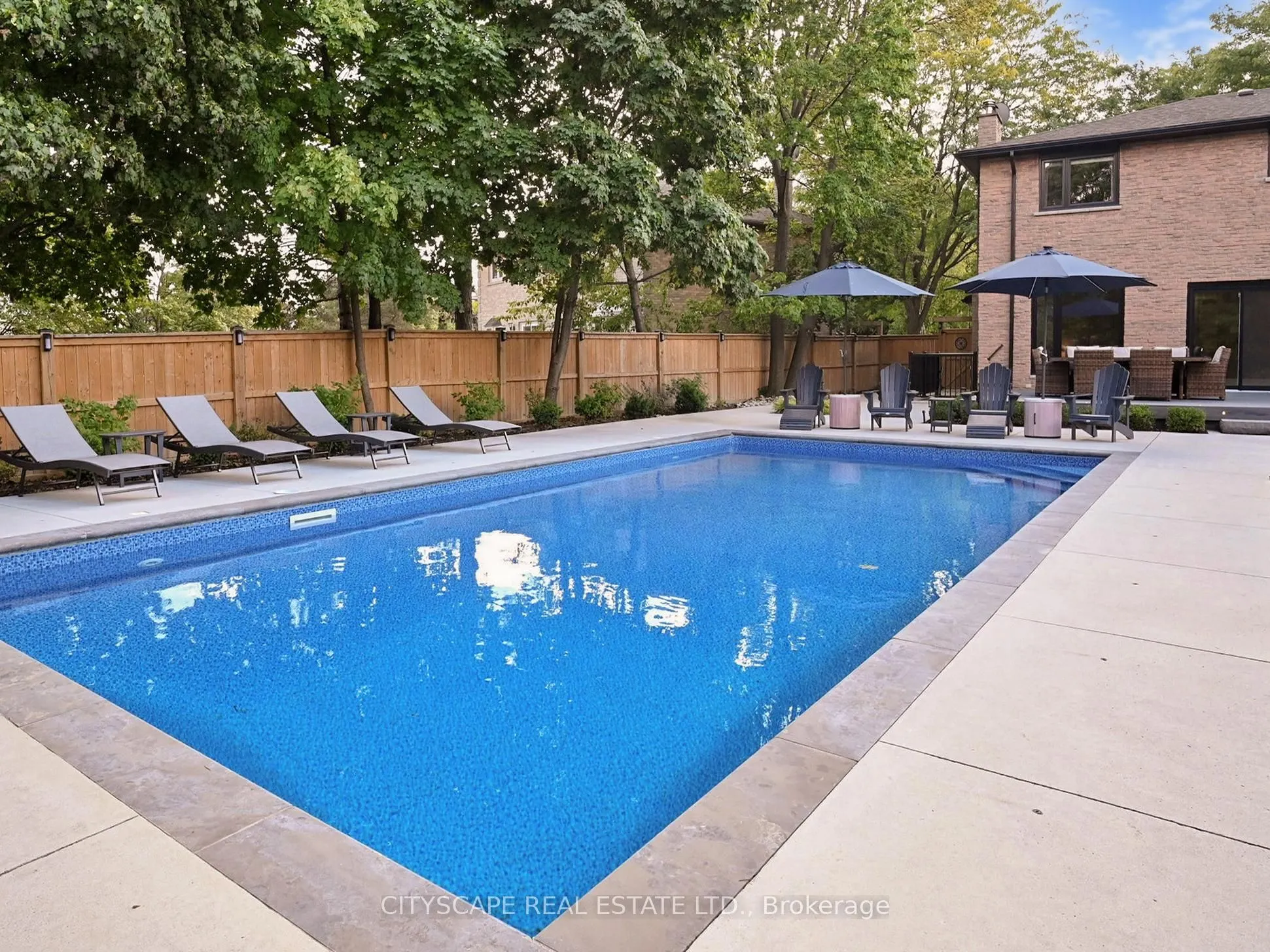 2585 Kenna Court