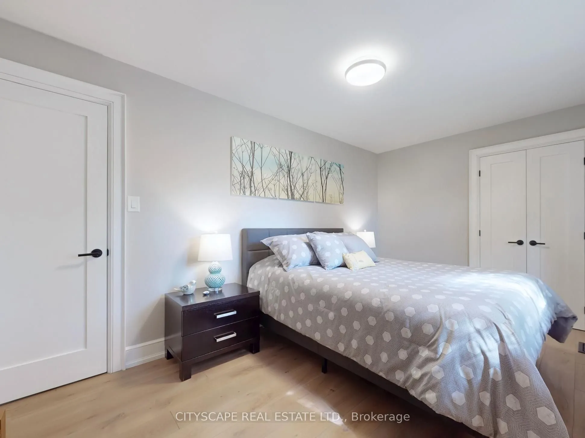 2585 Kenna Court