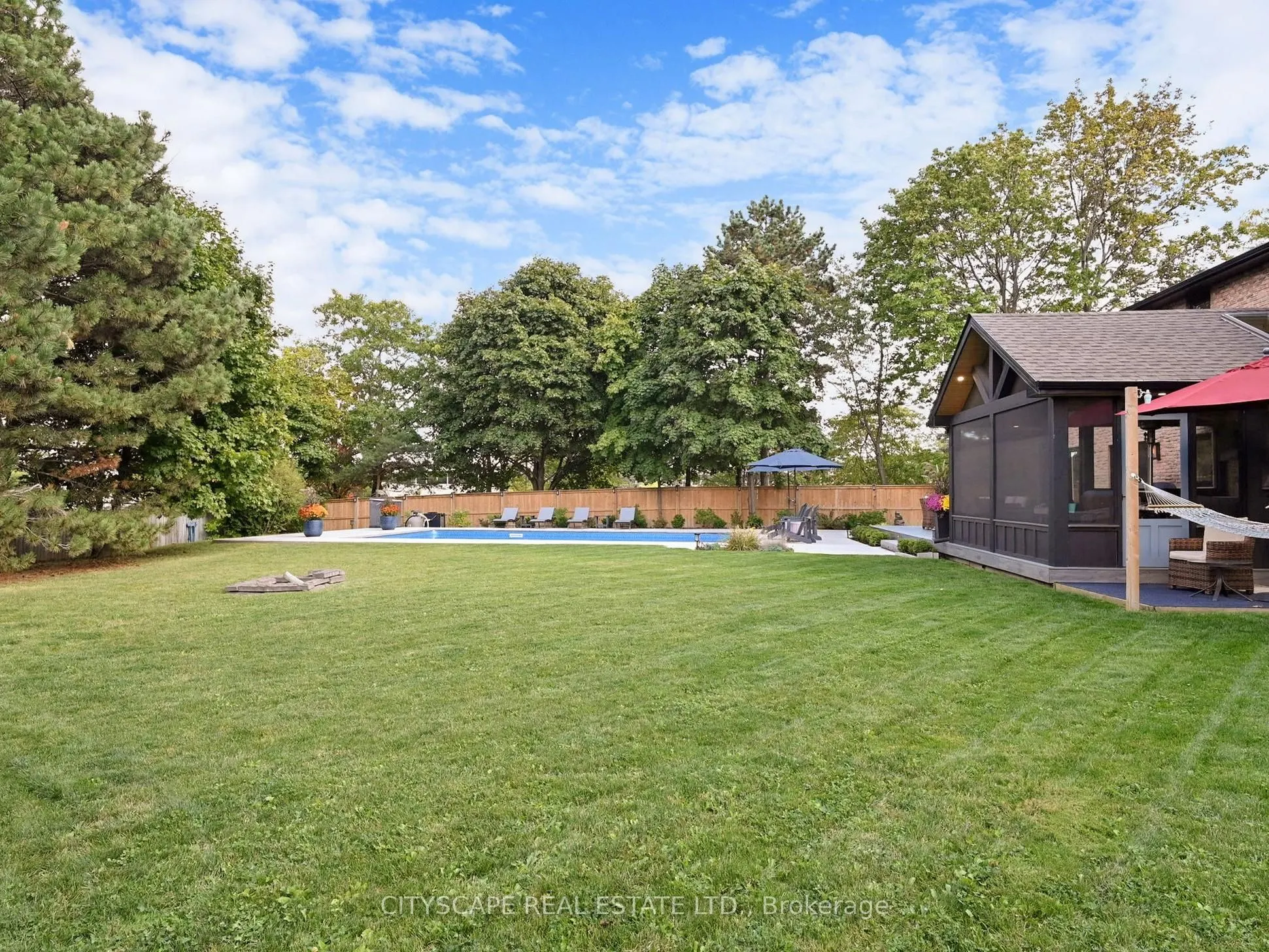 2585 Kenna Court
