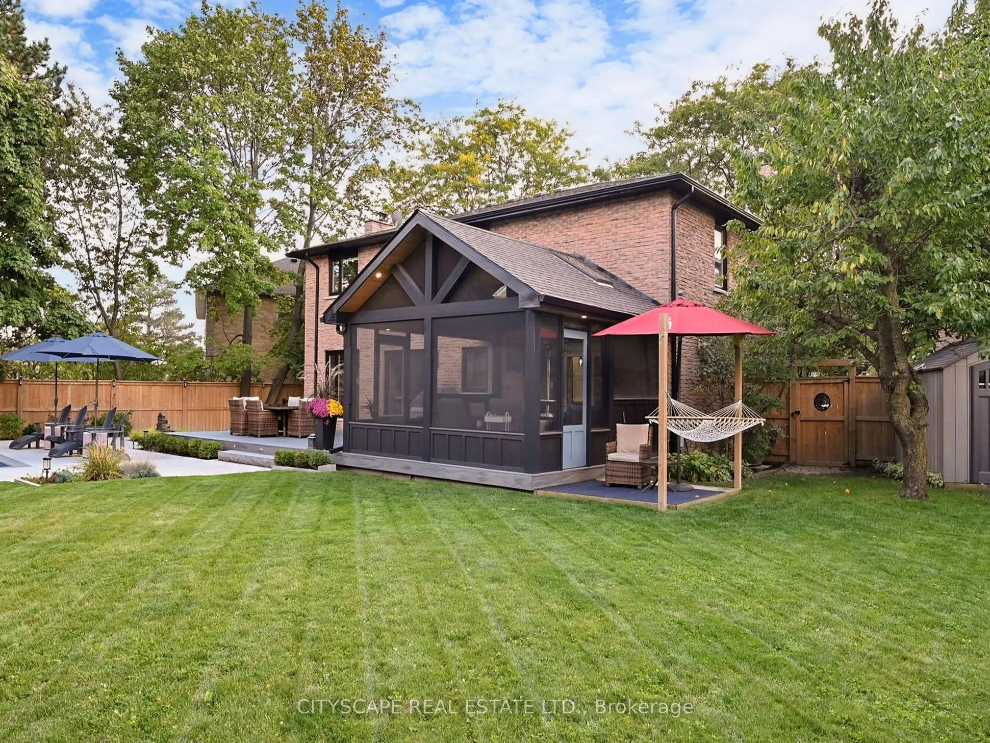 2585 Kenna Court