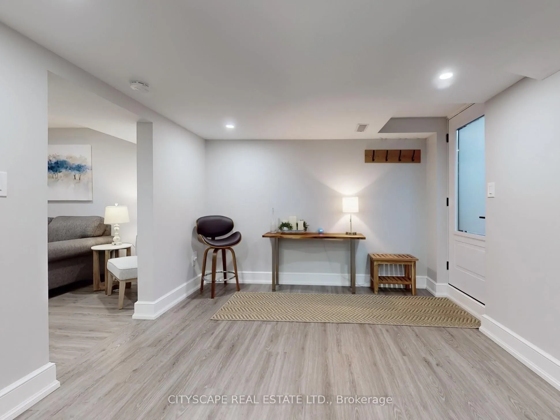 2585 Kenna Court