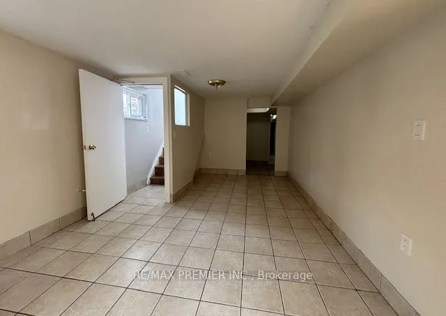 92 Westhumber Boulevard, #Basement