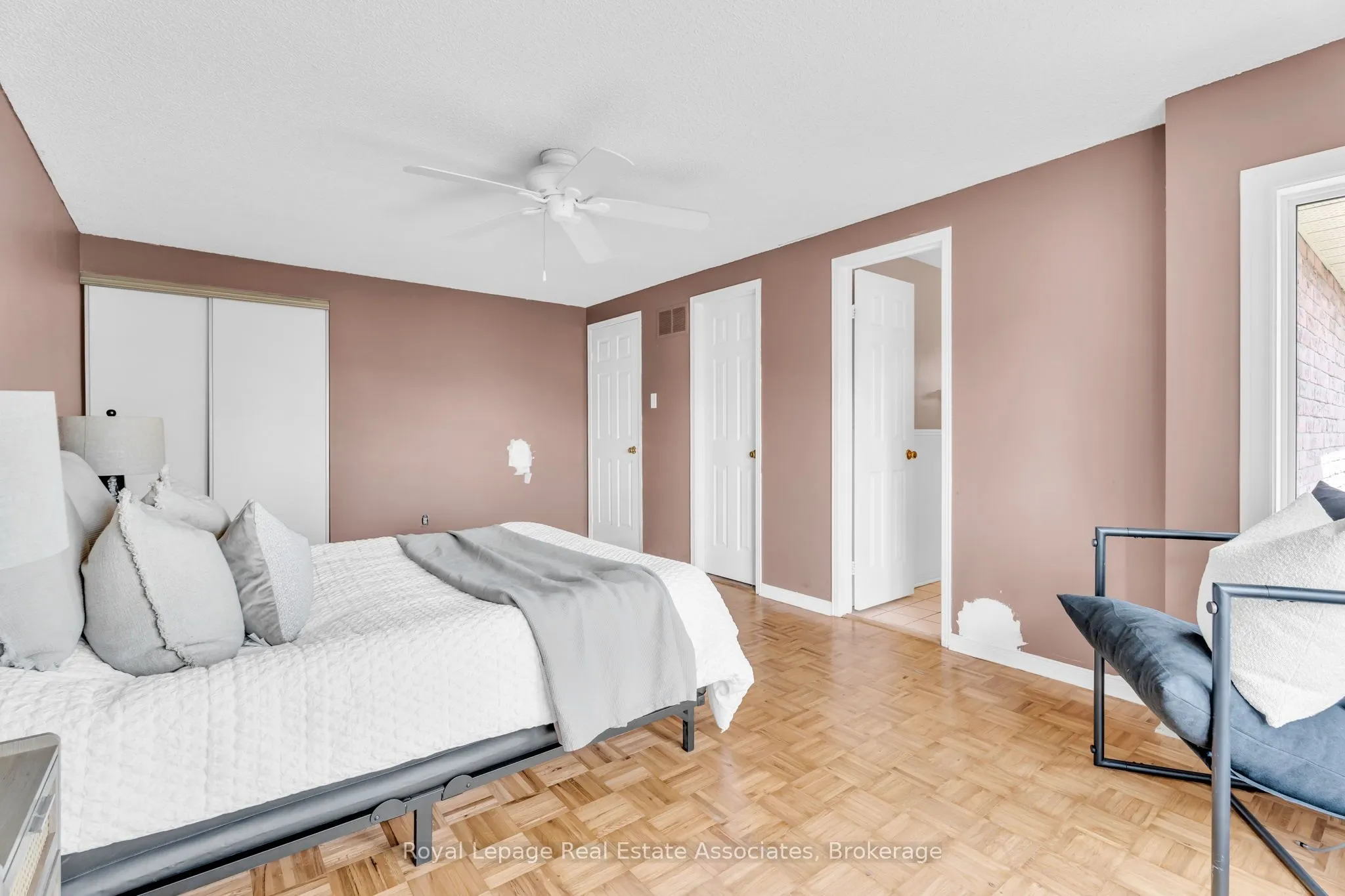 59 Cheviot Crescent