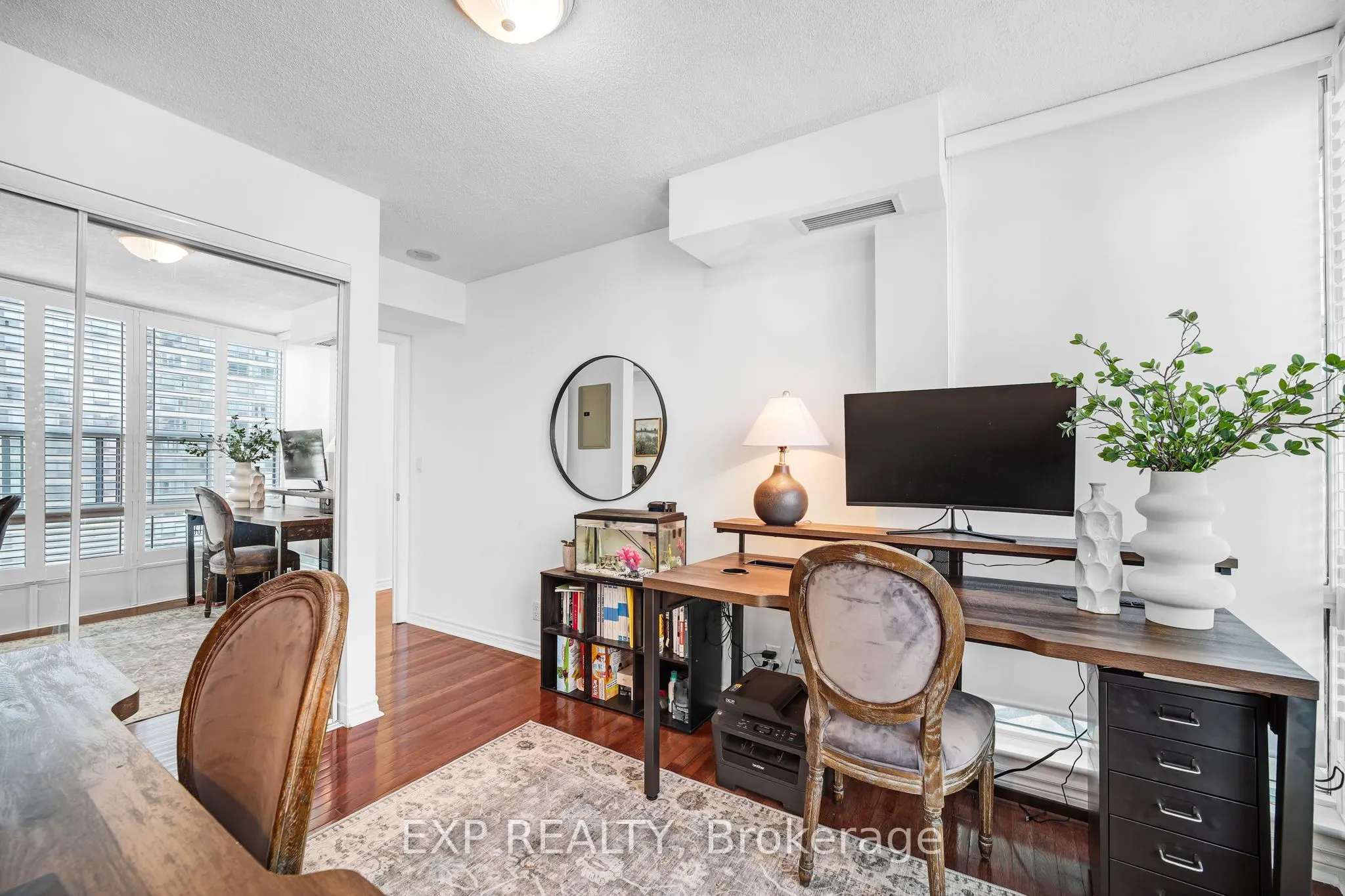 1 Elm Drive W, #1005
