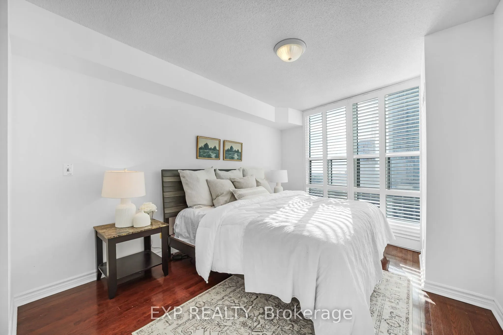 1 Elm Drive W, #1005