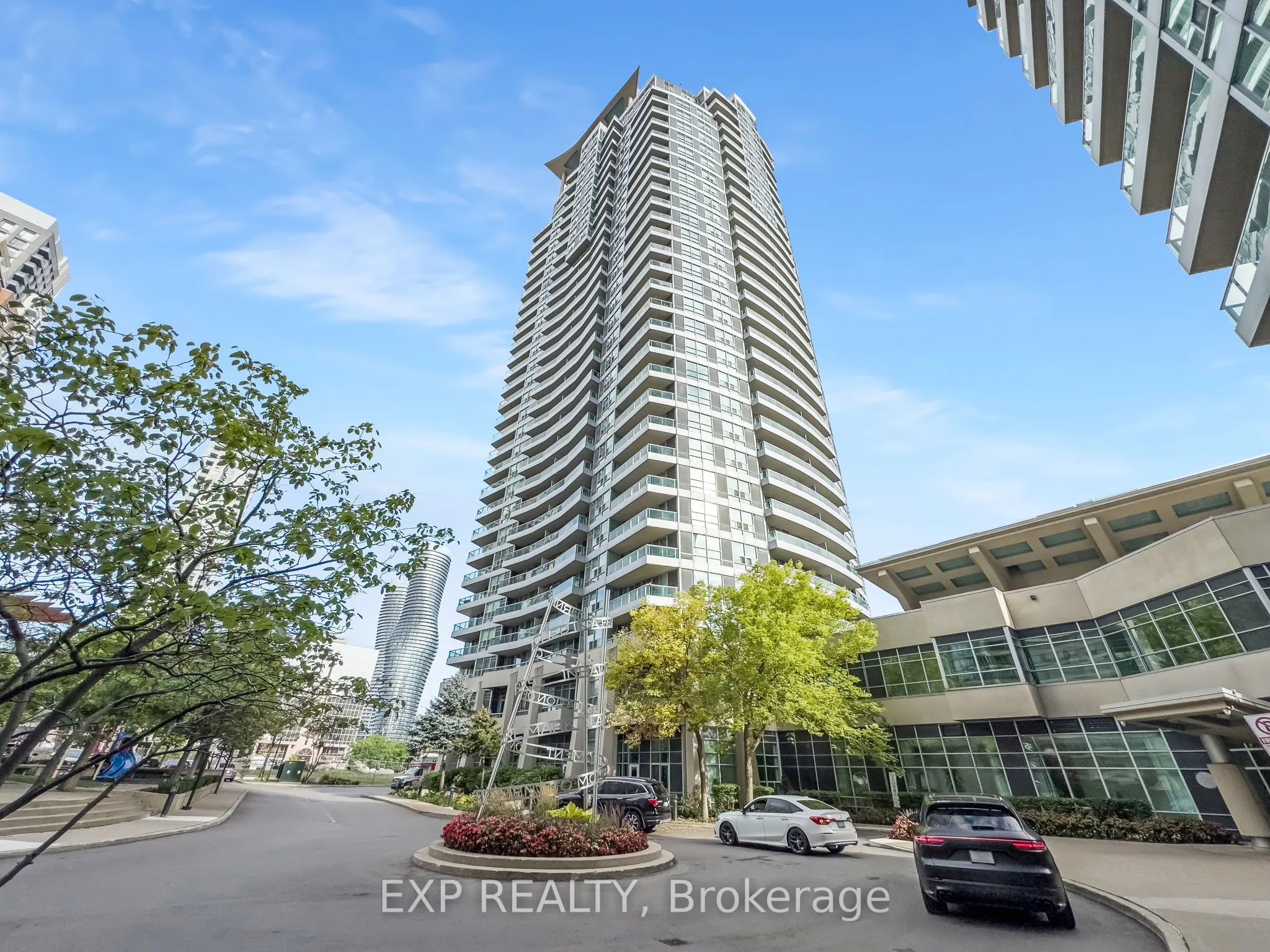 1 Elm Drive W, #1005