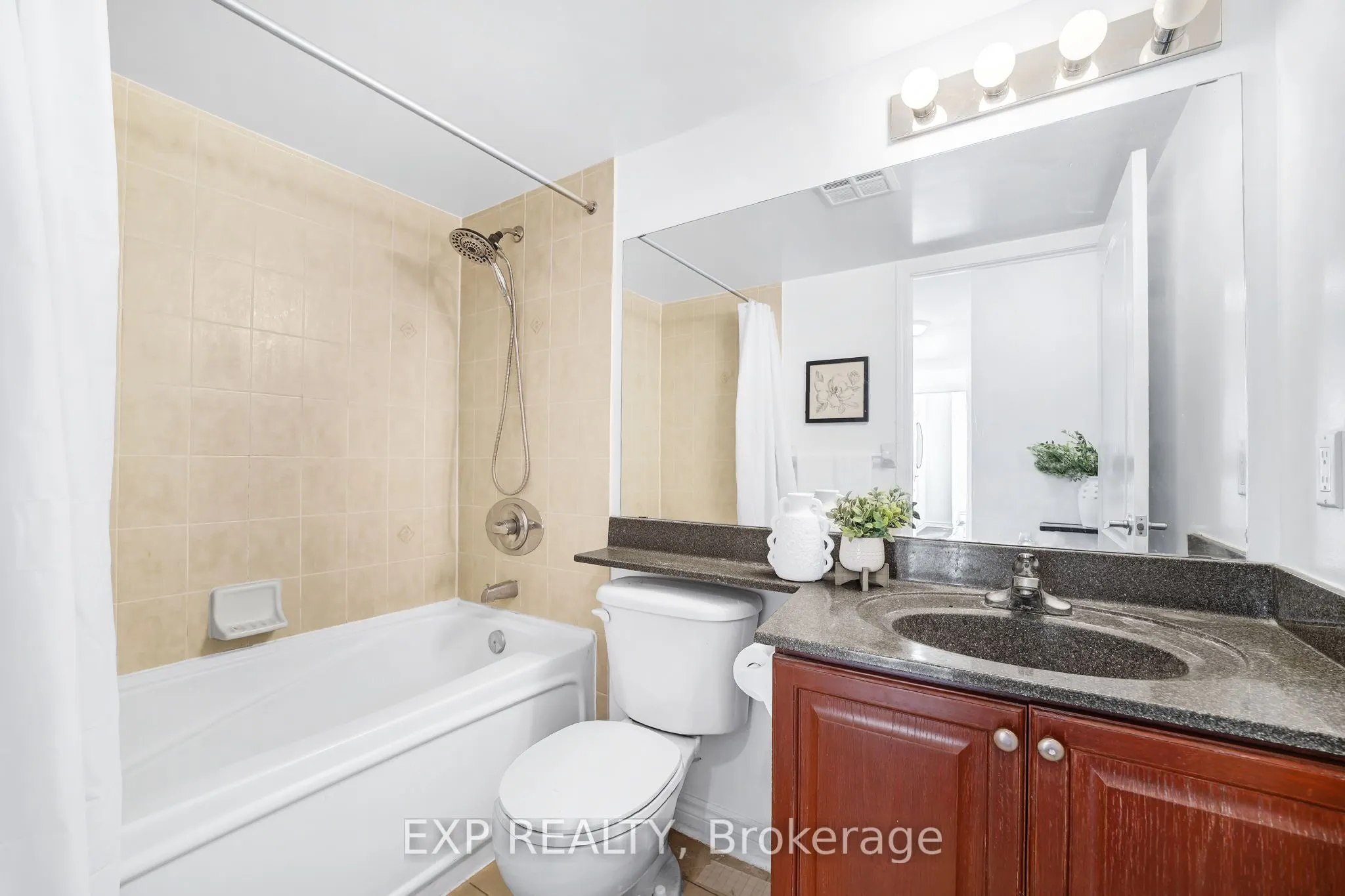 1 Elm Drive W, #1005