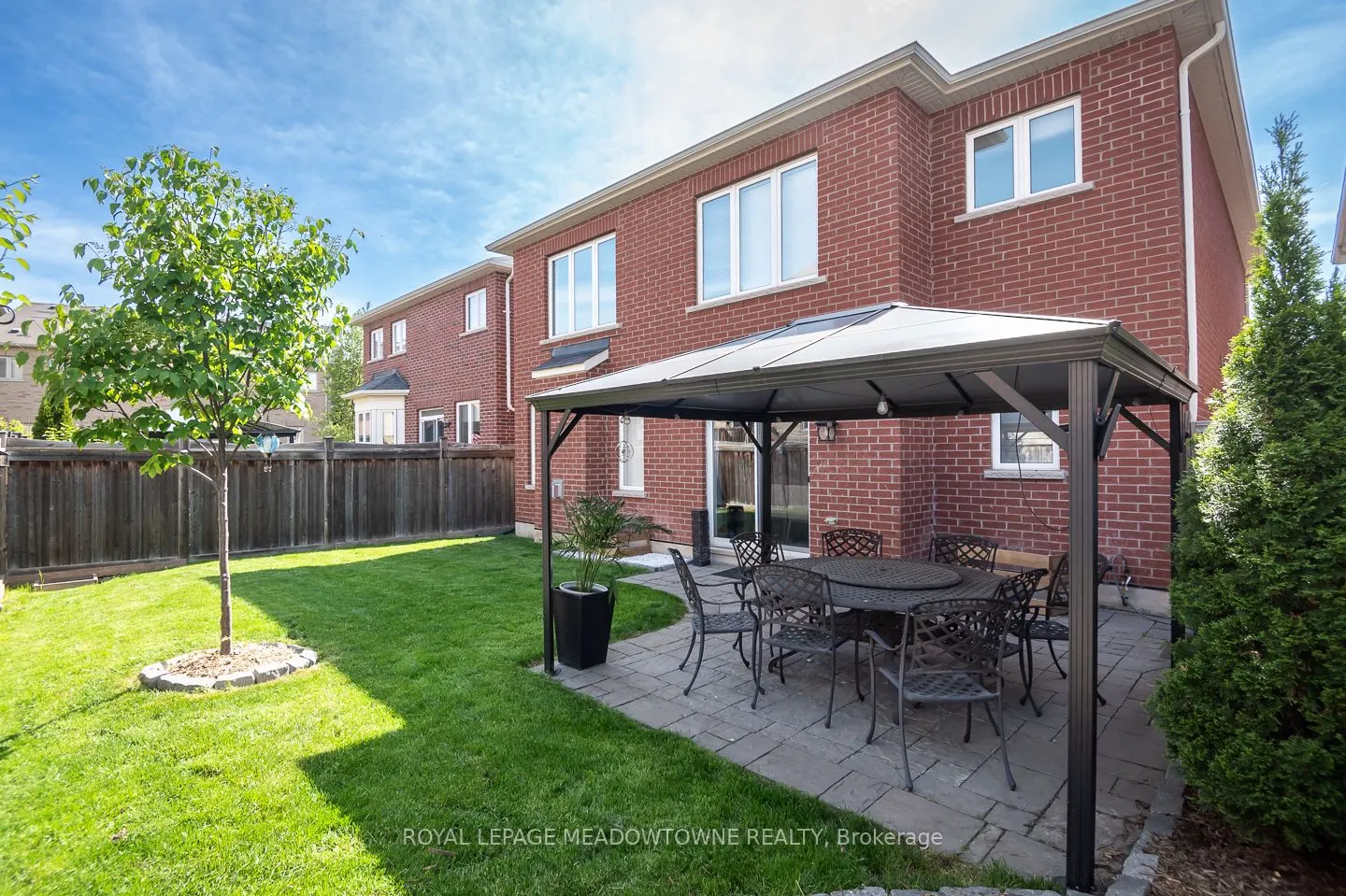 476 Laundon Terrace