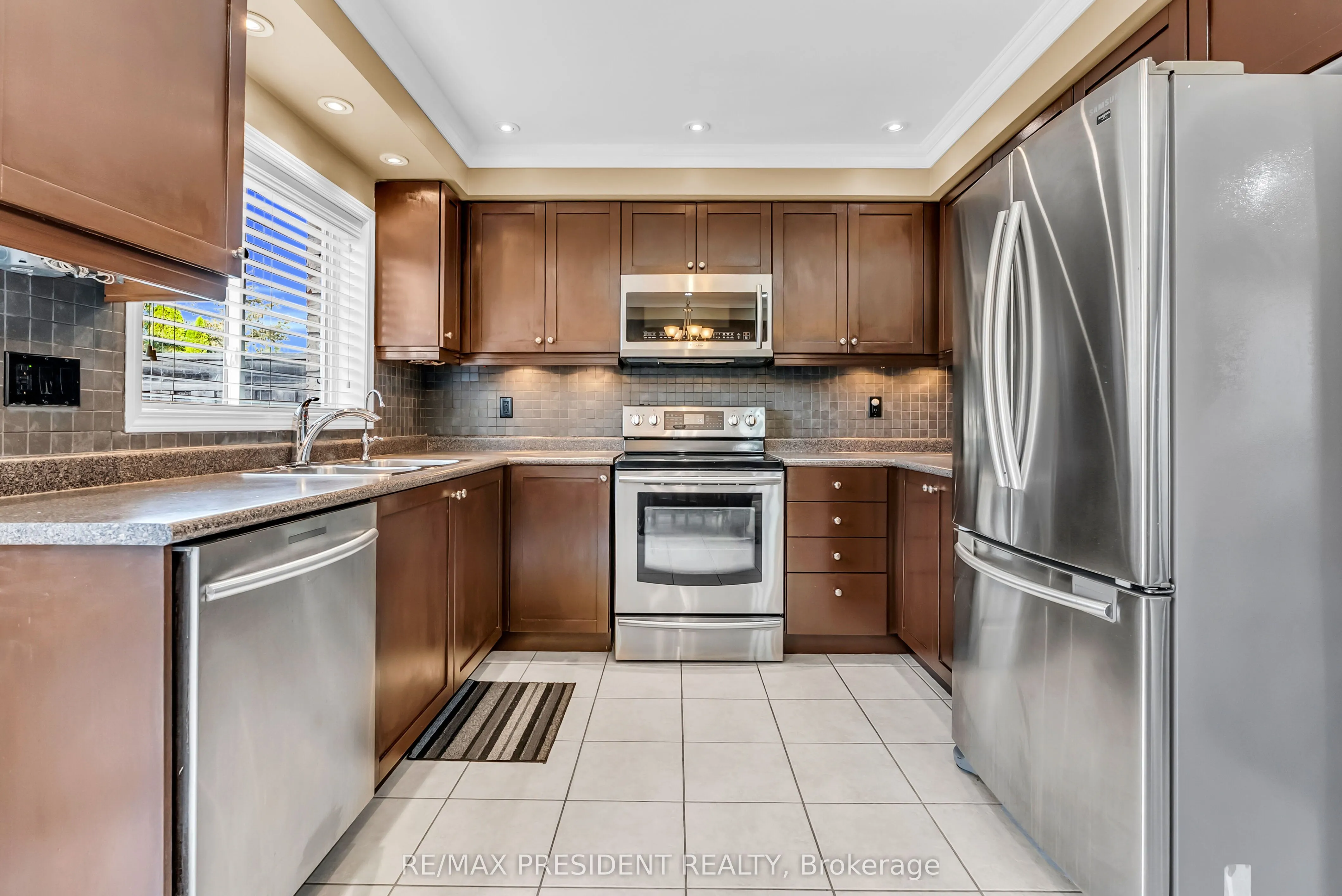 82 TARQUINI Crescent