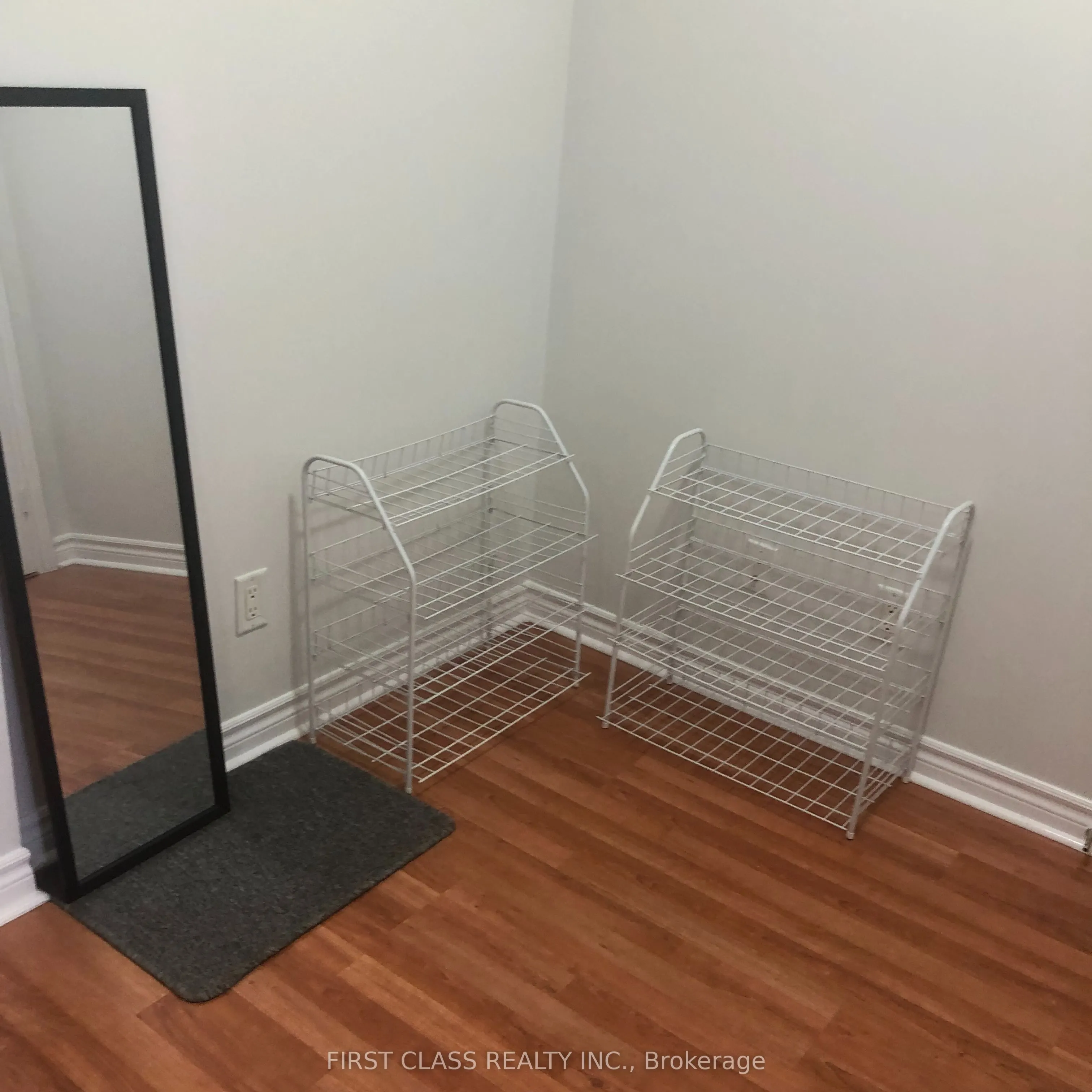 3880 Duke Of York Boulevard, #1612