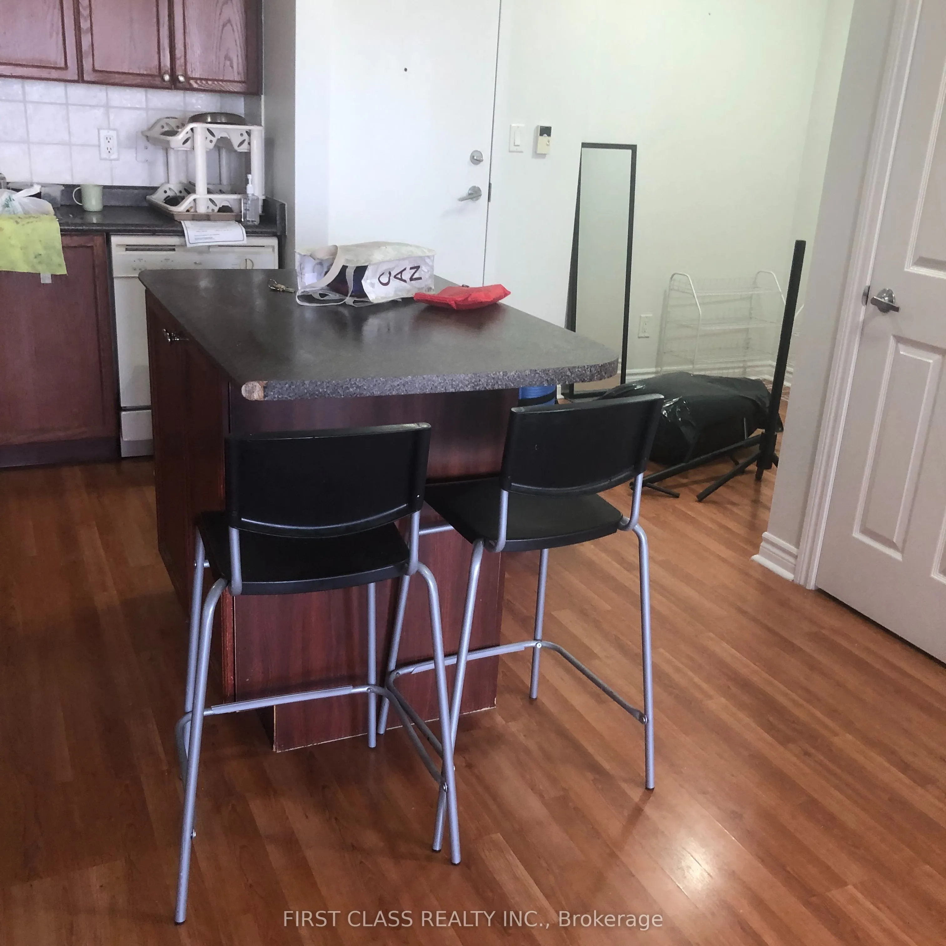 3880 Duke Of York Boulevard, #1612