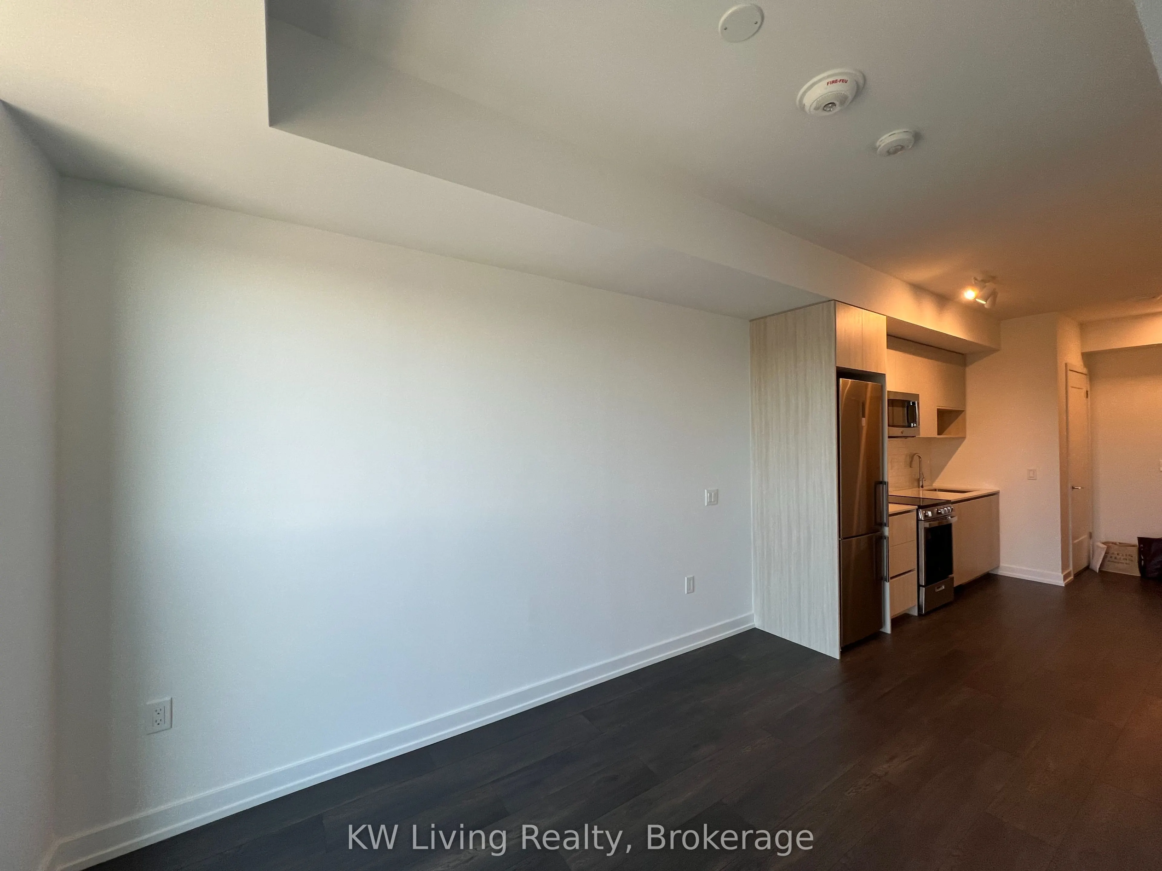 801 The Queensway, #523