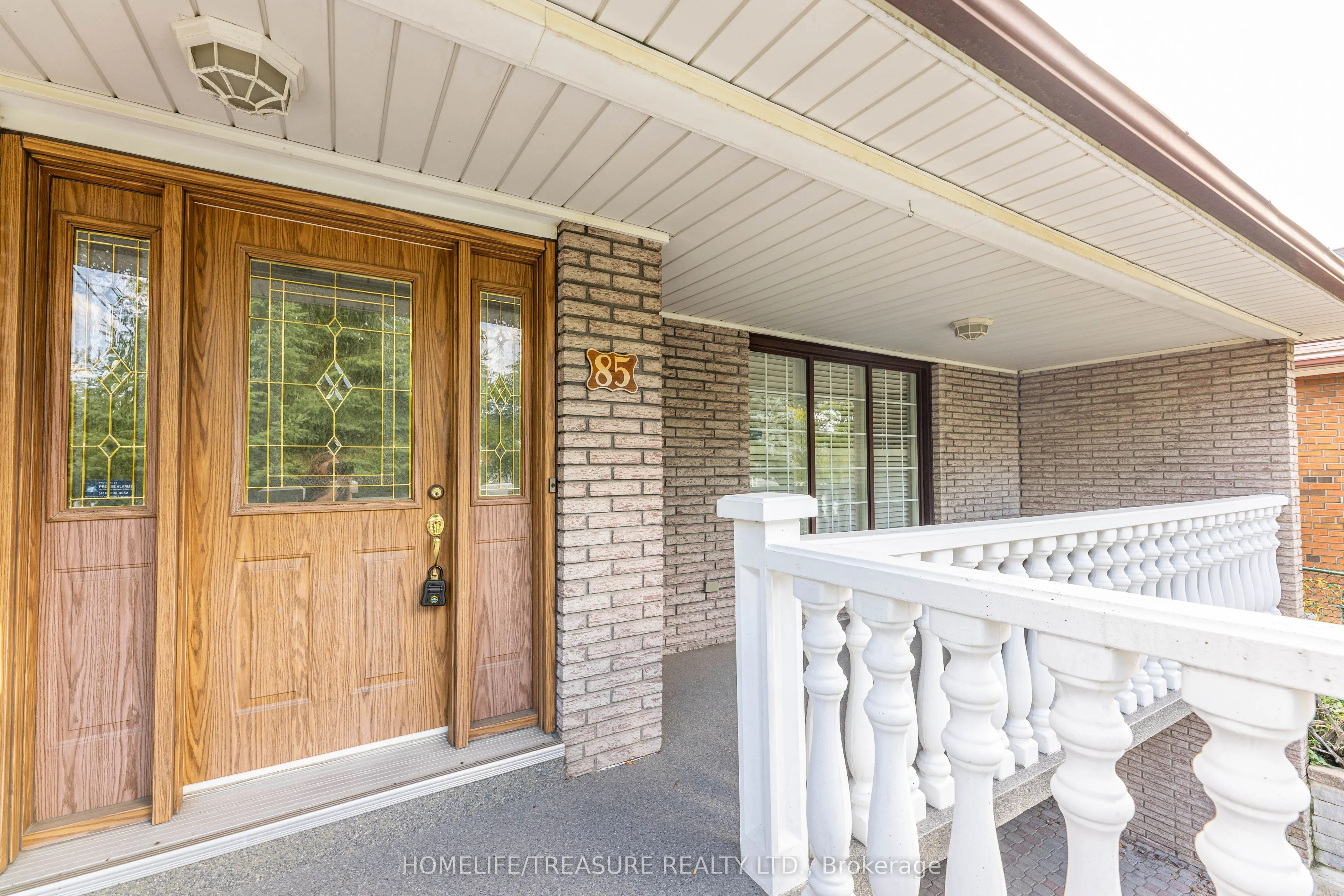 85 Downsview Avenue