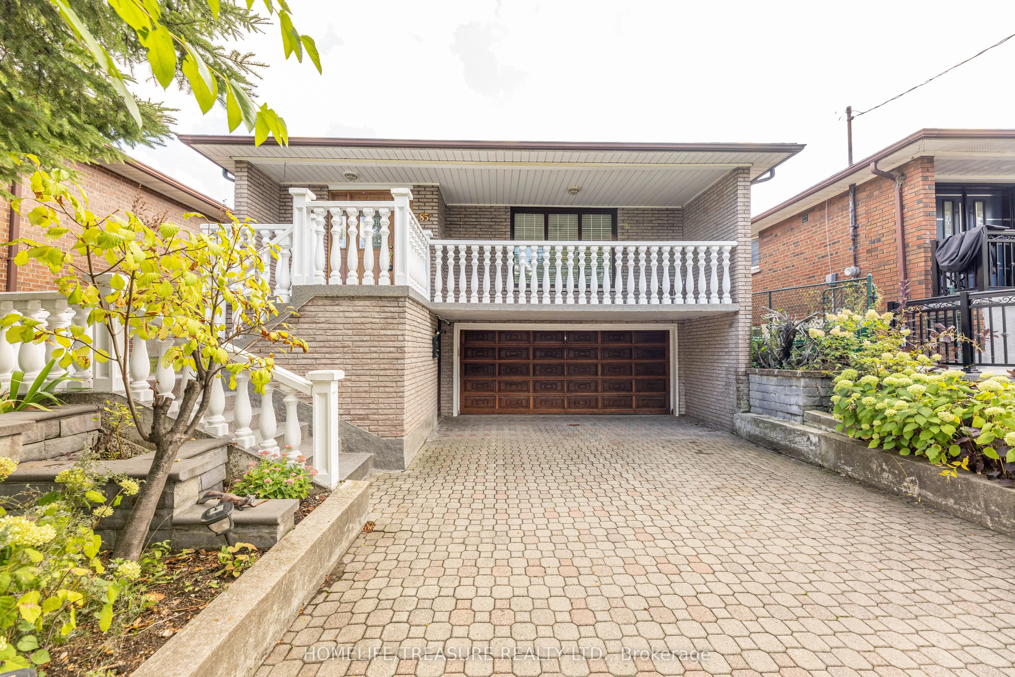85 Downsview Avenue