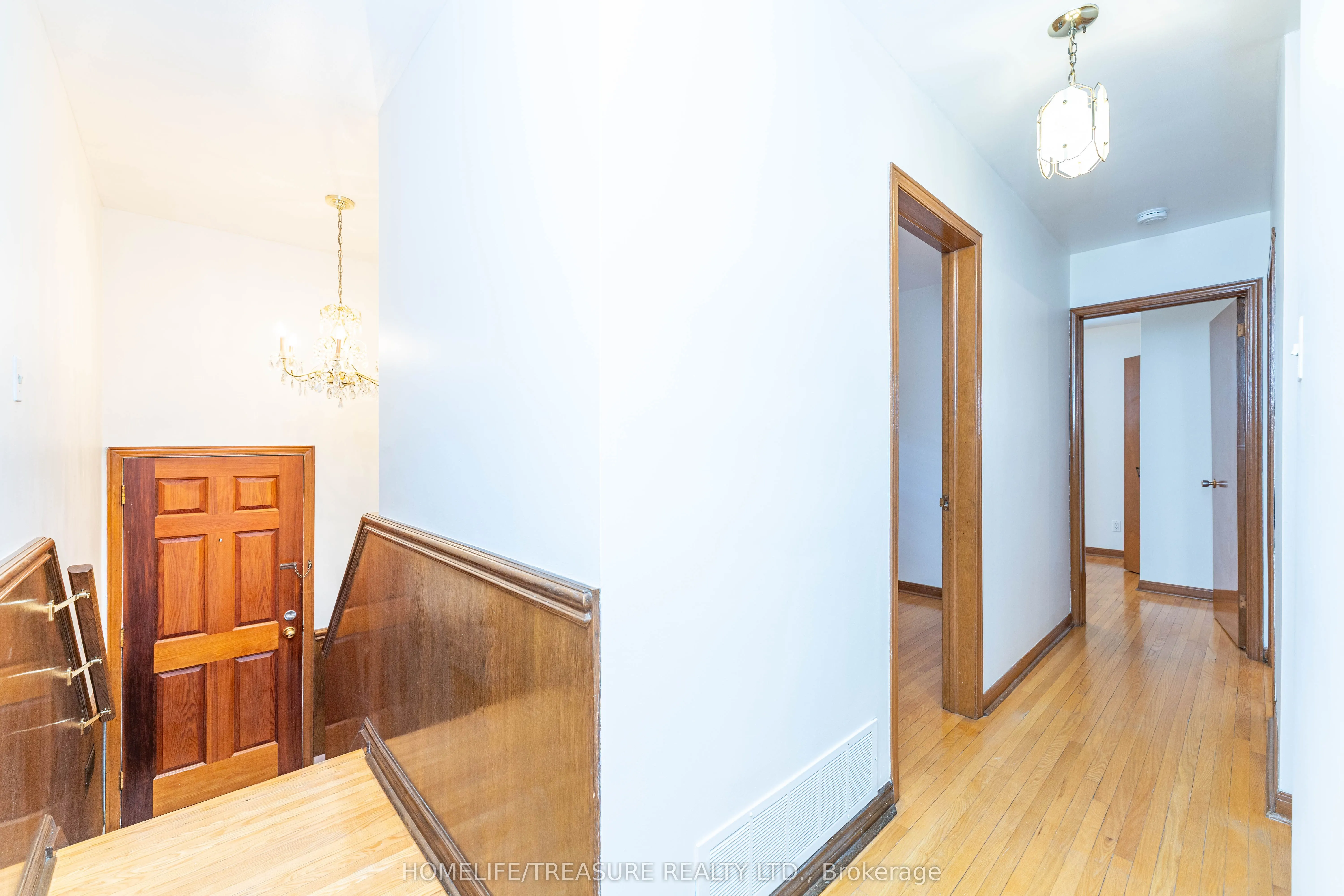 85 Downsview Avenue