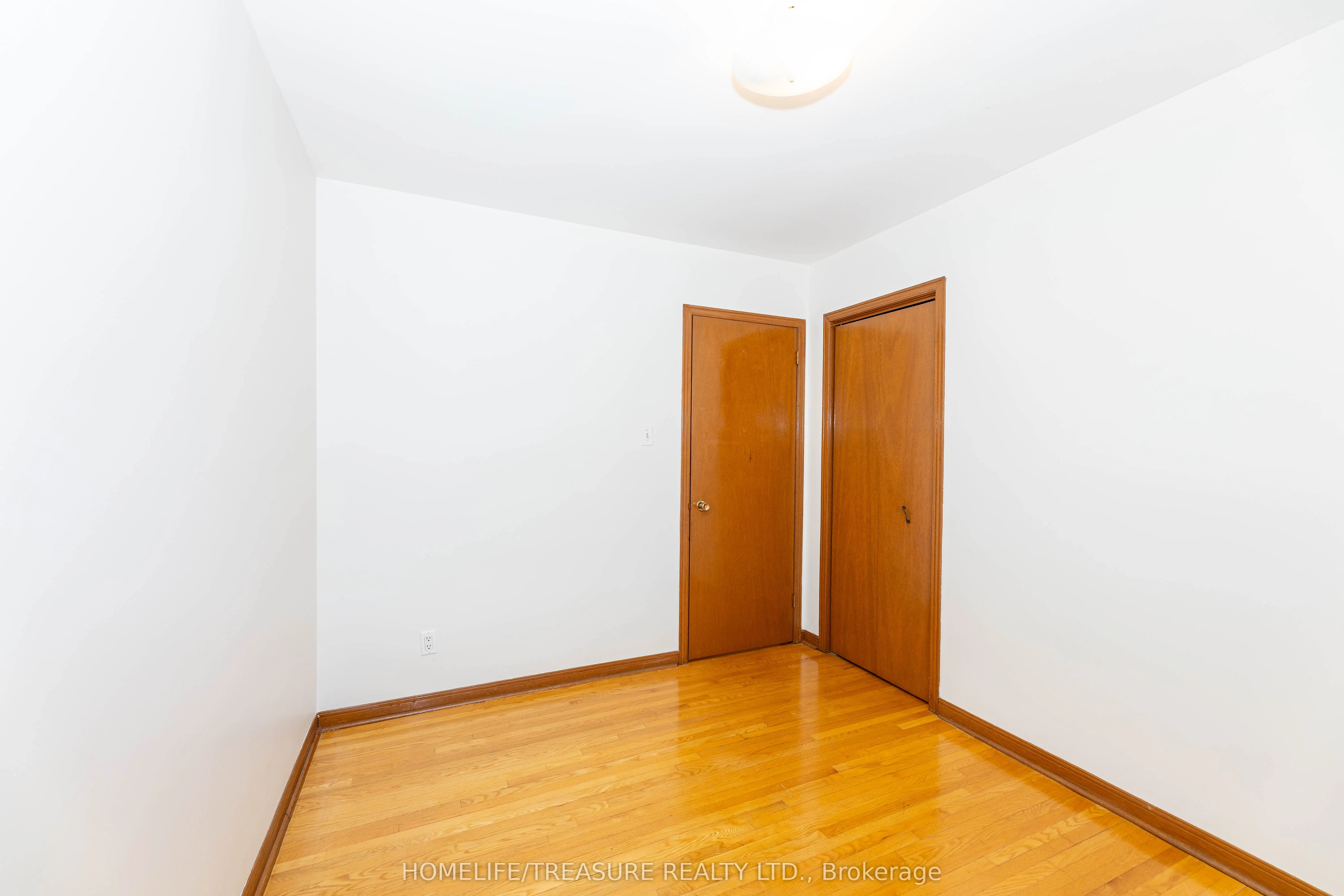 85 Downsview Avenue