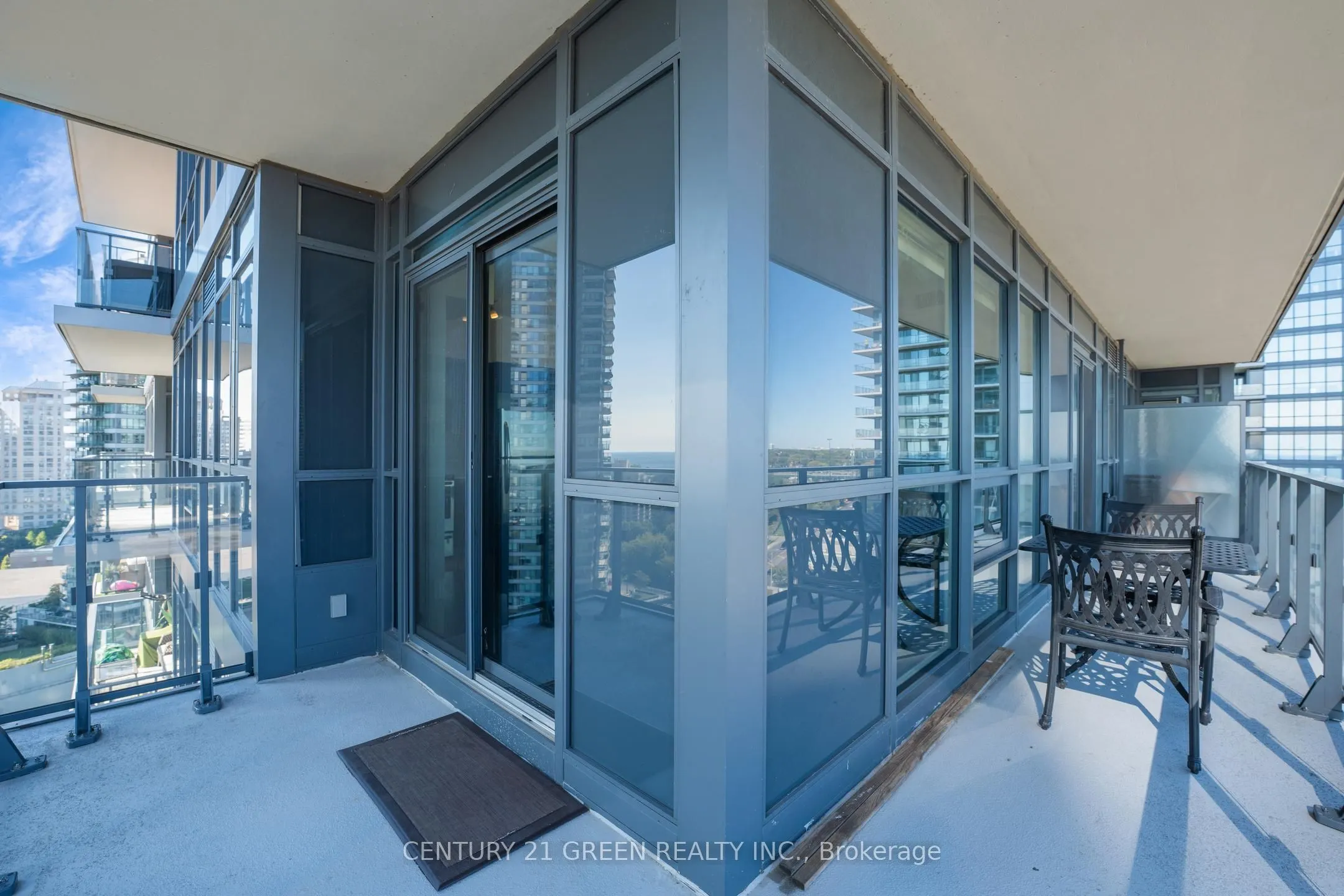 2220 Lake Shore Boulevard W, #1707