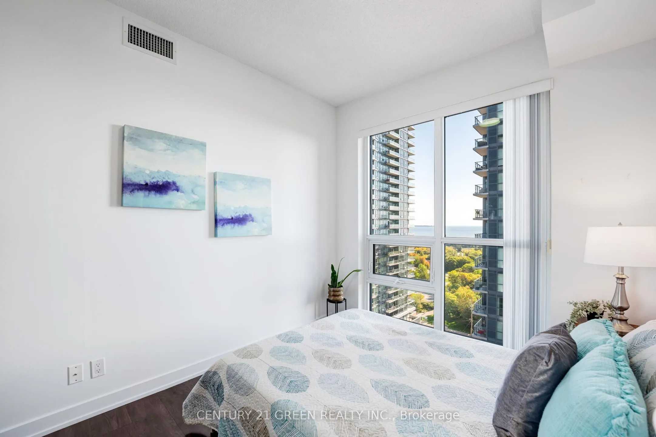2220 Lake Shore Boulevard W, #1707