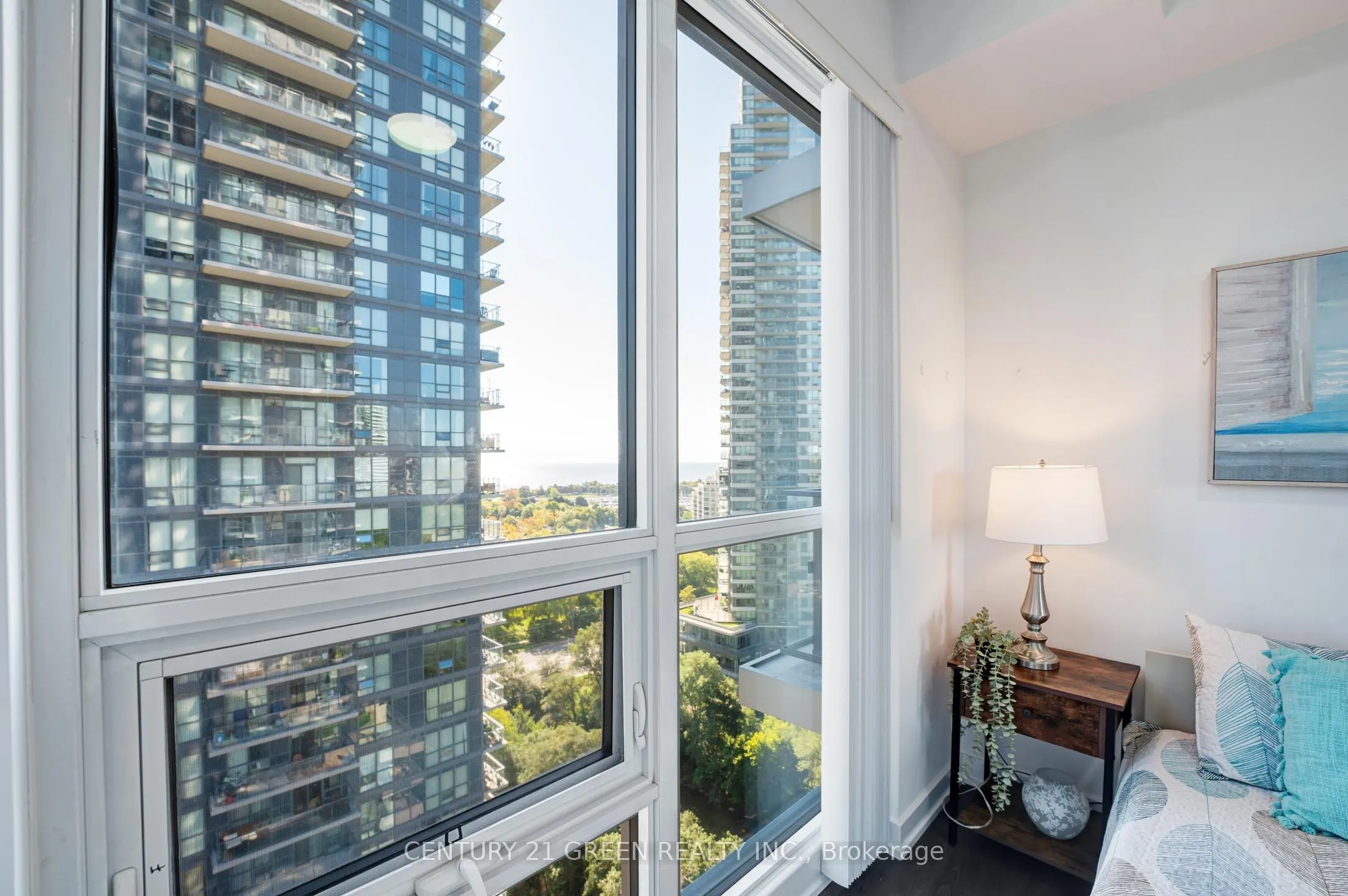 2220 Lake Shore Boulevard W, #1707