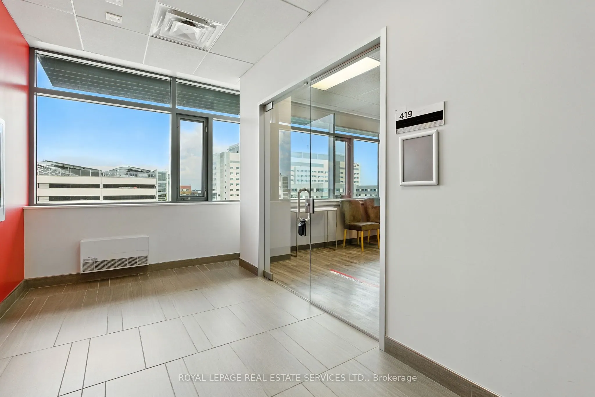 3075 Hospital Gate
