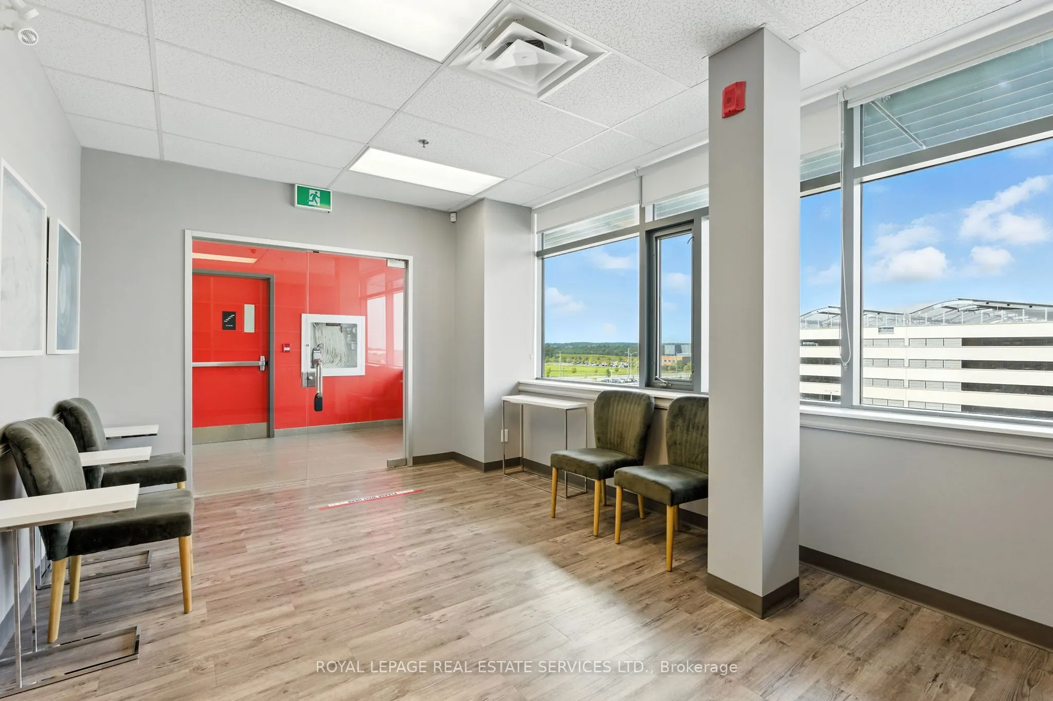 3075 Hospital Gate