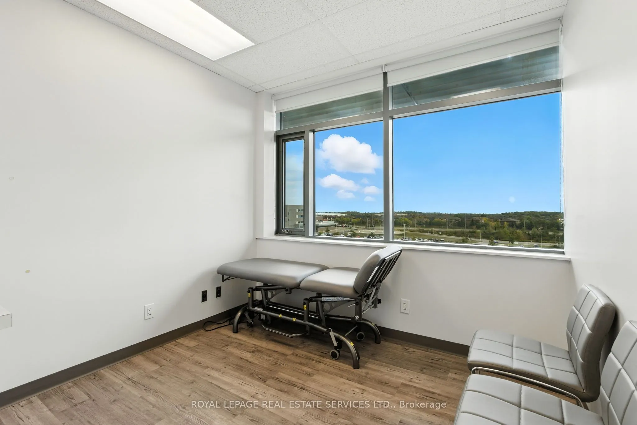 3075 Hospital Gate