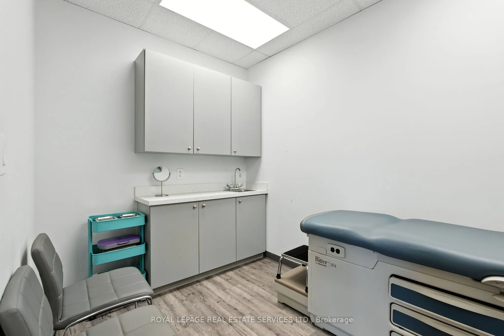 3075 Hospital Gate