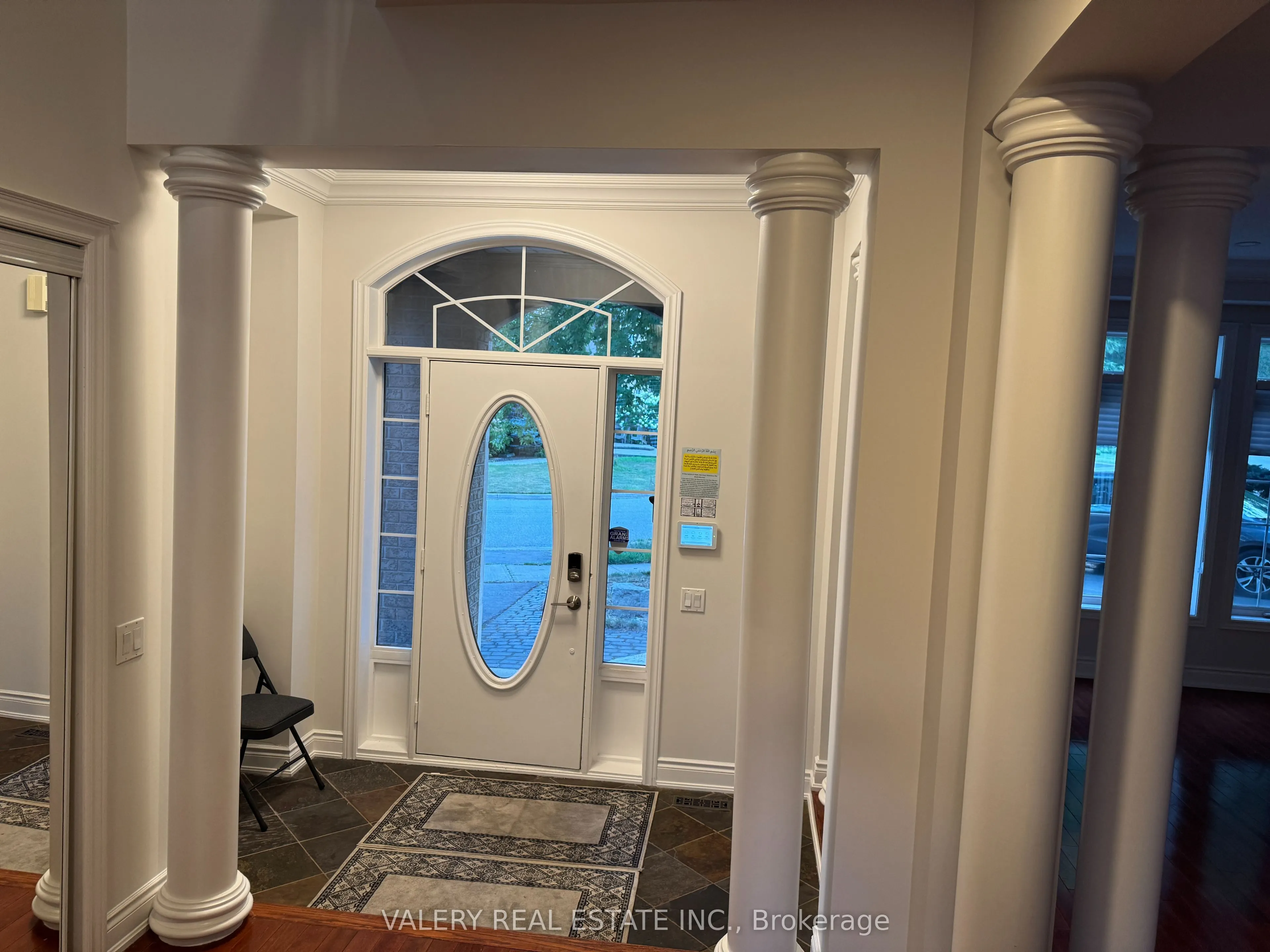 3279 Raspberry Bush Trail