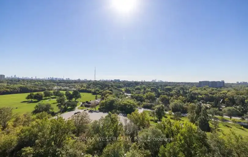85 Emmett Avenue, #1405